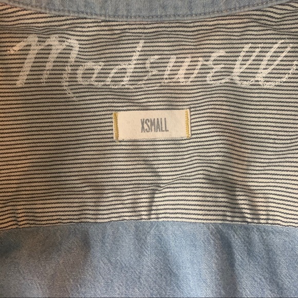 Madewell Women’s Denim Jean Long Sleeve Shirt - Picture 5 of 6